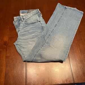 Bonobos light wash denim, 30x32, straight fit
